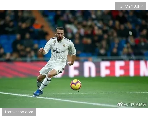 卡瓦哈尔与阿什拉夫后卫推进偏向反击结构分散趋势